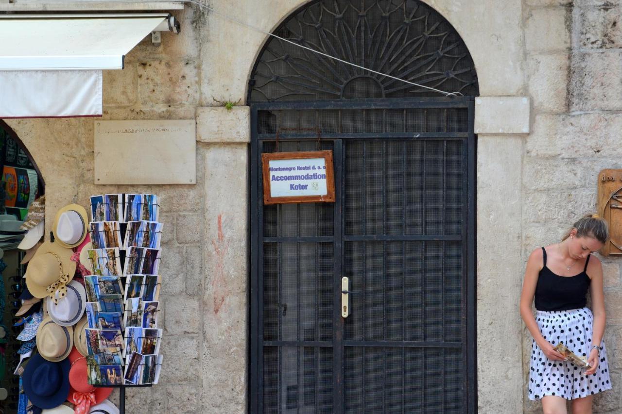 Montenegro Backpackers Home Kotor Exterior foto