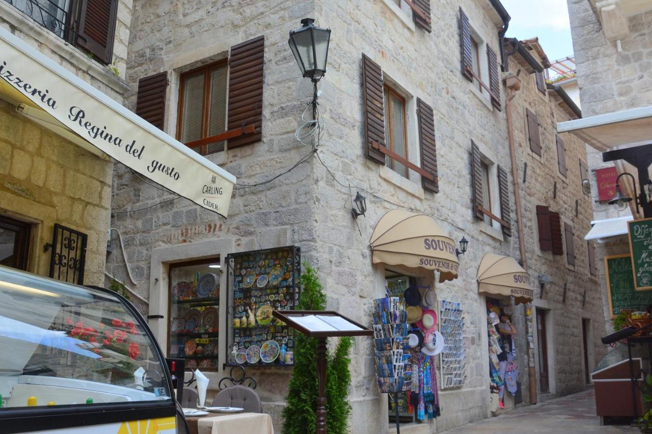 Montenegro Backpackers Home Kotor Exterior foto